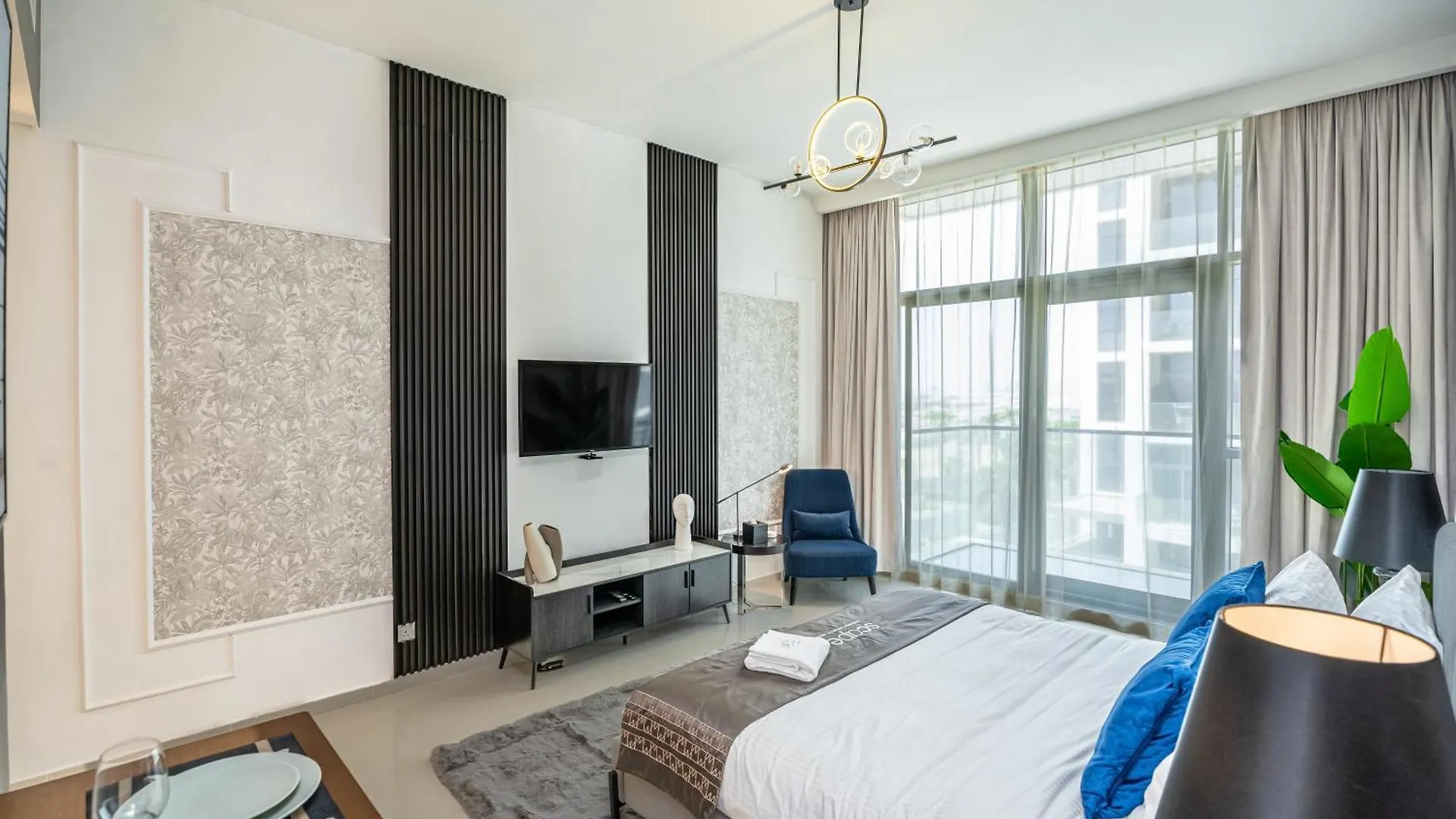 Escape24 Luxury Studio Apartment Golf Promenade Damac Hills Dubai