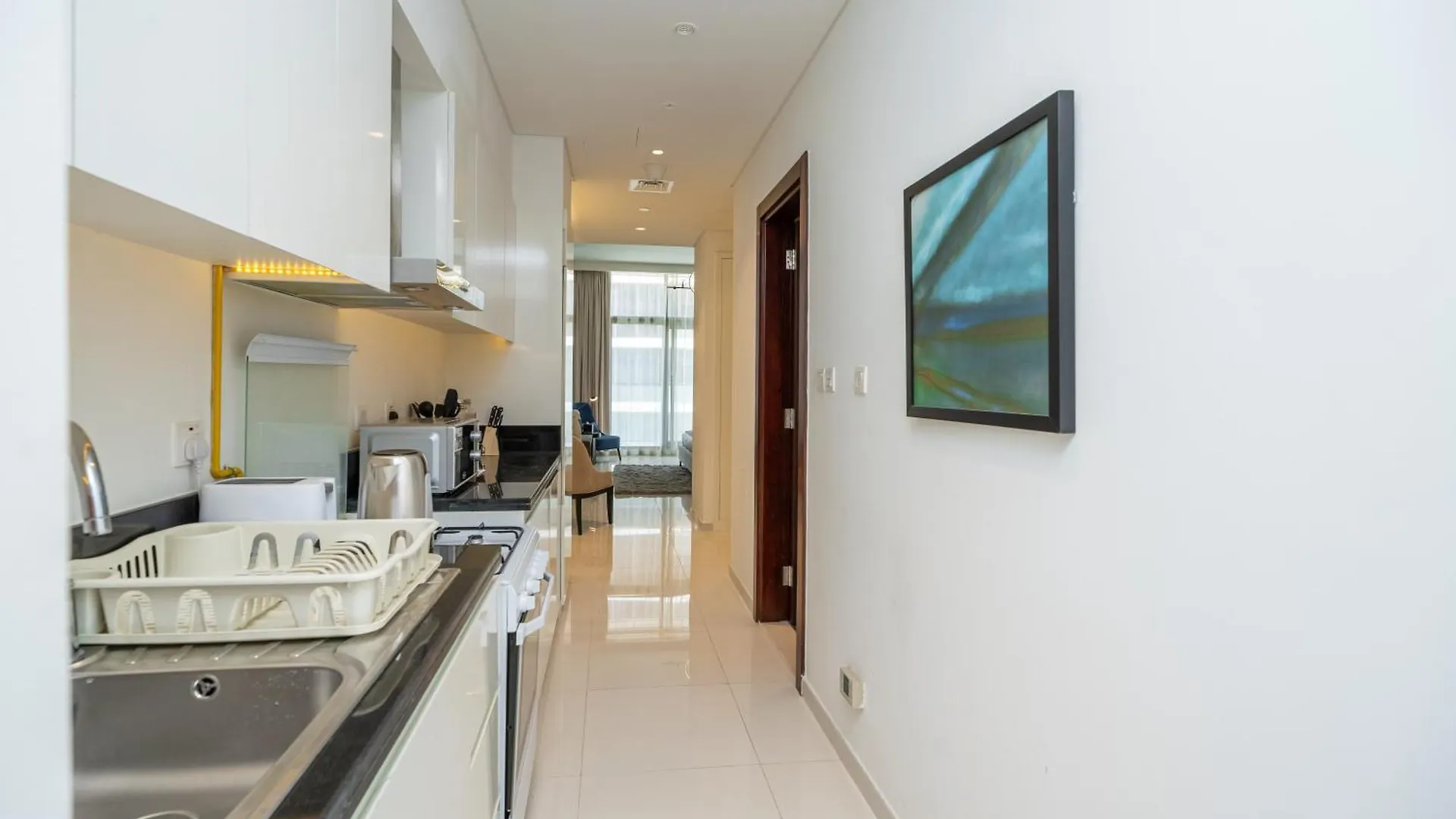 Escape24 Luxury Studio Apartment Golf Promenade Damac Hills Dubai