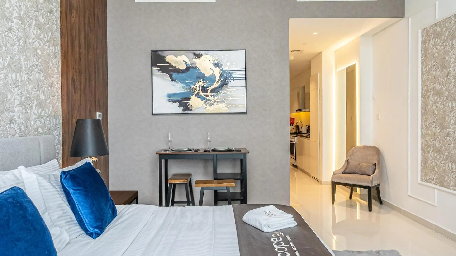 Escape24 Luxury Studio Apartment Golf Promenade Damac Hills Dubai United Arab Emirates